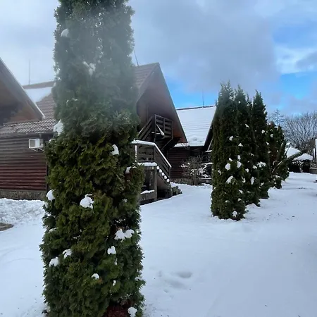 Moonglade Allure 아파트