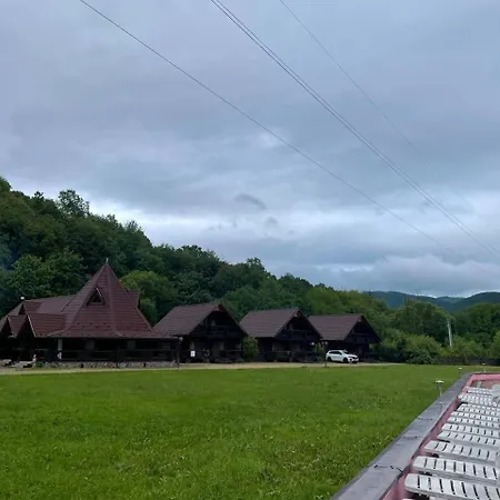 Moonglade Allure * Polyana (Transcarpathia)